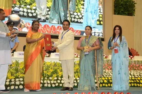 भूमि प्रबंधन और प्रशासन में उत्कृष्ट प्रदर्शन के लिए छत्तीसगढ़ को मिला प्रतिष्ठित भूमि सम्मान 