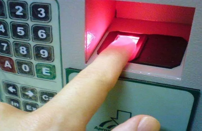 बरेली: सुबह मिनी सचिवालयों पर हाजिरी लगाकर घर चले जाते हैं पंचायत सहायक, आनलाइन हाजिरी में भी सेंधमारी