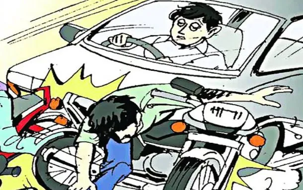 रुद्रपुर: कार ने बाइक को मारी टक्कर, तीन गंभीर घायल