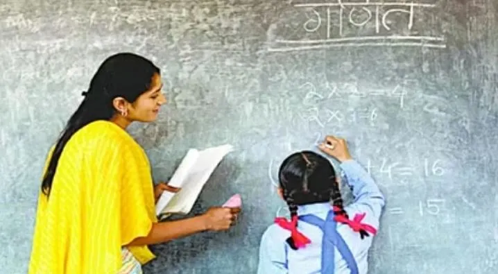 बरेली: 69 हजार शिक्षक भर्ती प्रक्रिया के तहत 42 शिक्षक नहीं होंगे कार्यमुक्त