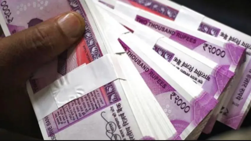 बरेली: महानिदेशक के आदेश नहीं... बेसिक स्कूलों में चलता है लेनदेन