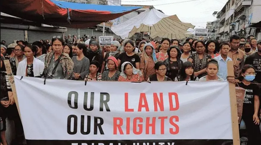 मणिपुर: संकट के शांतिपूर्ण समाधान की मांग को लेकर प्रदर्शन