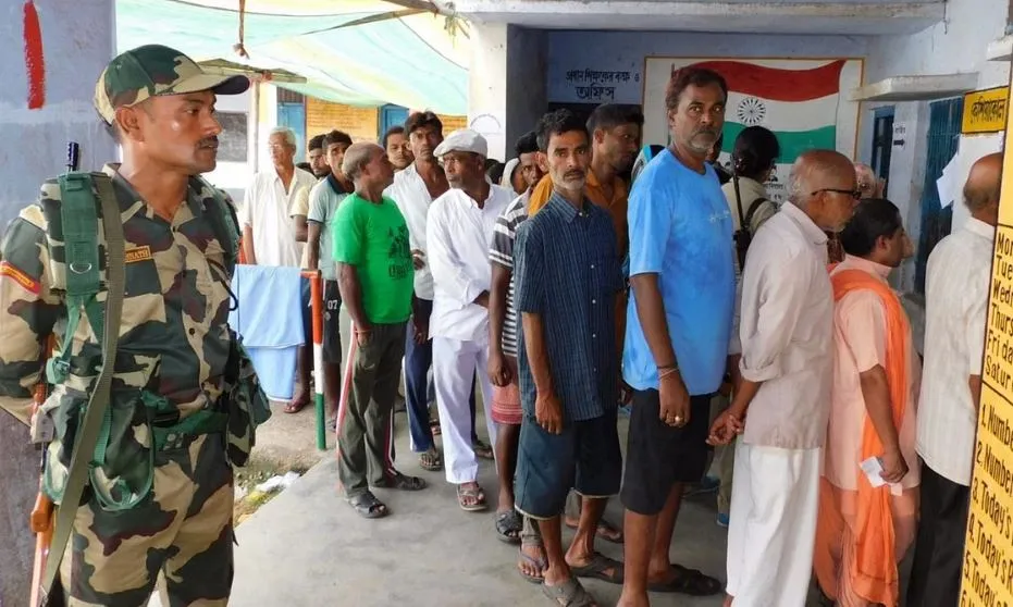 पंचायत चुनाव: प. बंगाल के करीब 700 मतदान केंद्रों पर हुआ पुनर्मतदान