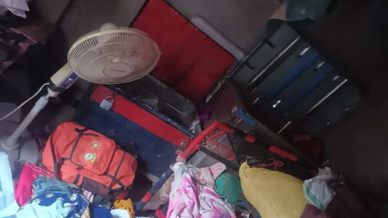 बहराइच: घर और मंदिर से हजारों की चोरी, मजदूरी के लिए बाहर रहता है गृह स्वामी