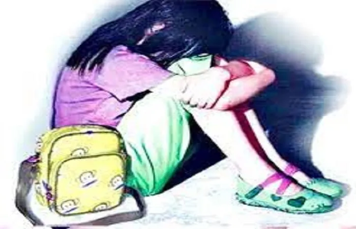 खटीमा: आरोपी शिक्षक के खिलाफ सख्त कार्रवाई की मांग 