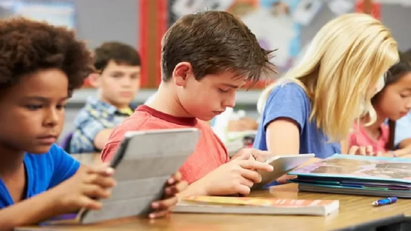 America के स्कूलों में पढ़ाई जाएगी हिंदी, जो बाइडेन को प्रस्ताव सौंपा...जानिए किन-किन देशों में पढ़ाई जाती है Hindi