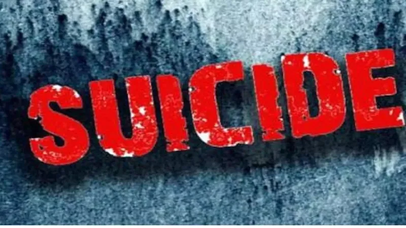 संभल: पत्नी मायके गई तो पति ने फंदे से लटक कर दी जान, पेड़ से लटका मिला युवक का शव