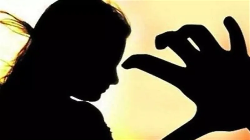 रामपुर में फिर शर्मशार हुए रिश्ते...बेटी से छेड़खानी करने पर पिता को तीन साल की सजा