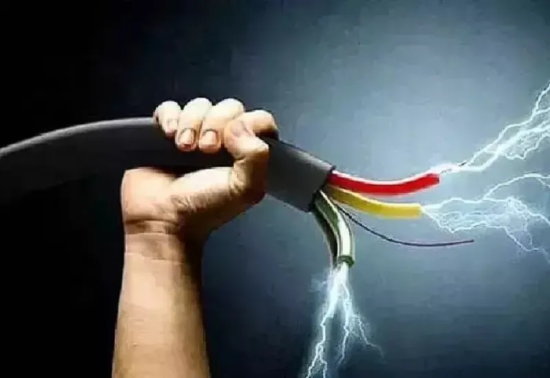 रामपुर : करंट की चपेट में आकर टेलर की मौत, कपड़ों पर प्रेस करते समय हुआ हादसा