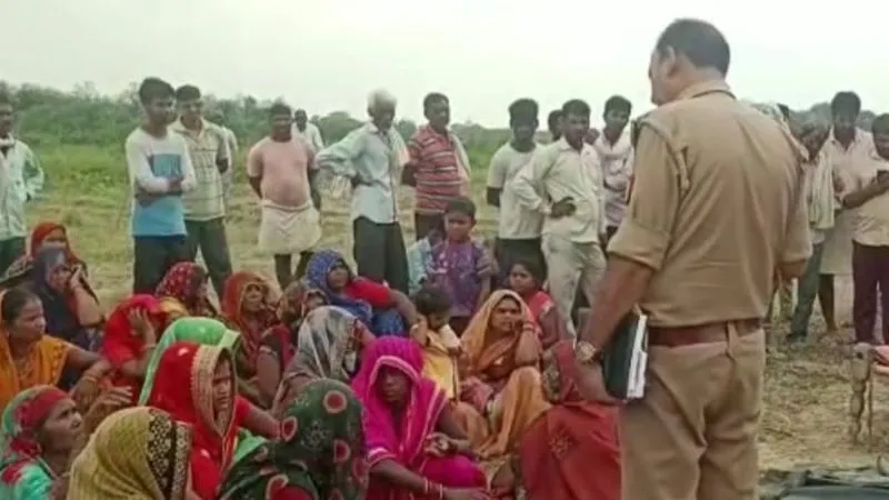 Farrukhabad Crime : किसान की धारदार हथियार से हत्या, फसल की रखवाली करने के दौरान वारदात को दिया अंजाम