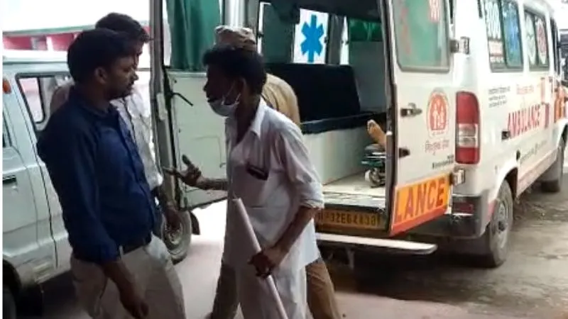 Fatehpur: सुलह न होने पर अधेड़ ने खुद को गोली से उड़ाया, बहू की मौत के बाद हत्या के आरोप में बेटा और पत्नी जेल में हैं 