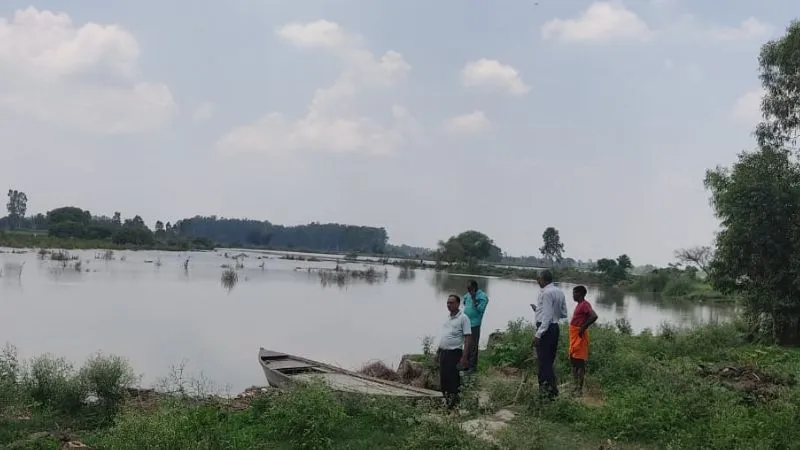 Fatehpur: बढ़ता बाढ़ का खतरा, पांडु नदी भी उफान पर, कटरी के पास में रहने वाले लोगों की बढ़ी धड़कनें