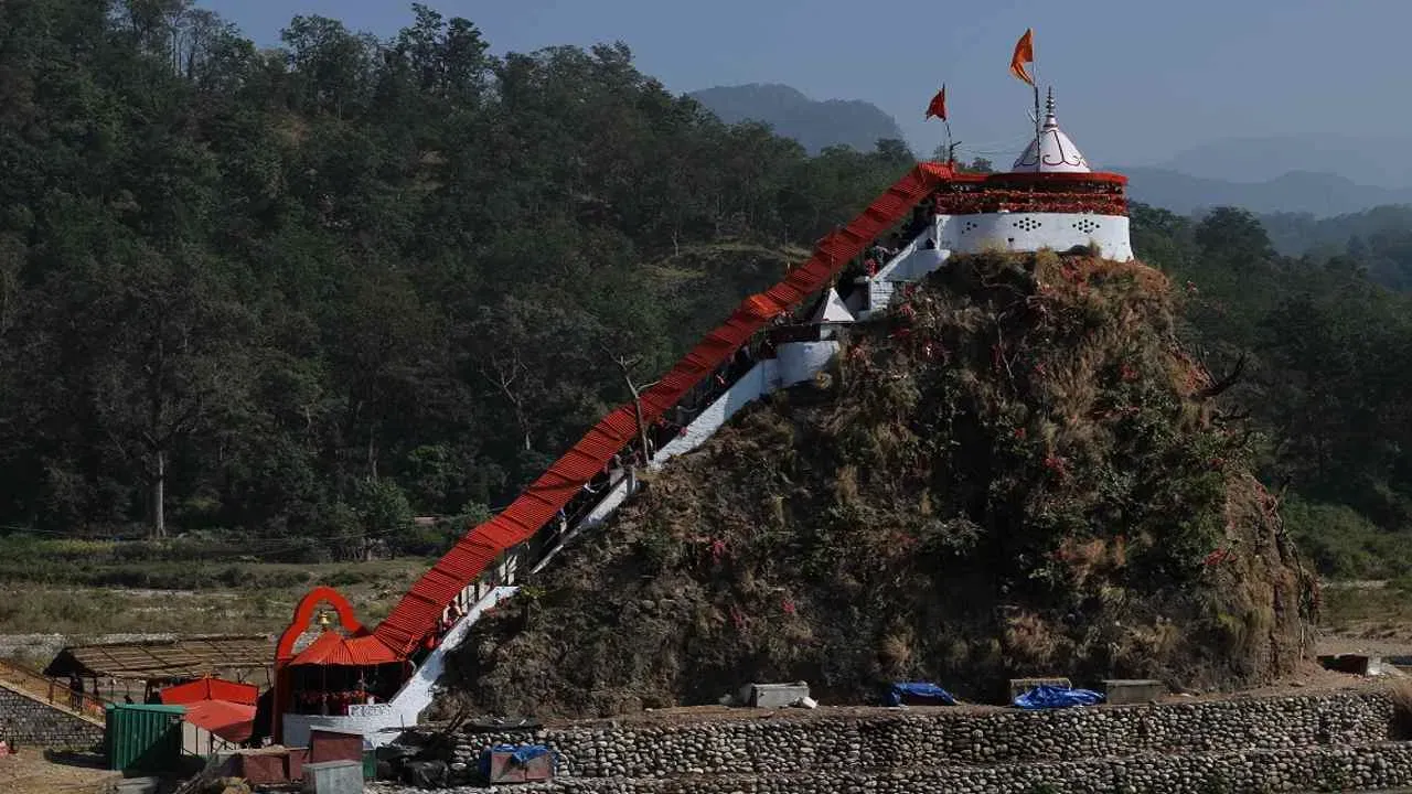 हल्द्वानी: एक साल बाद भी शुरू नहीं हुआ गर्जिया मंदिर की सुरक्षा का कार्य