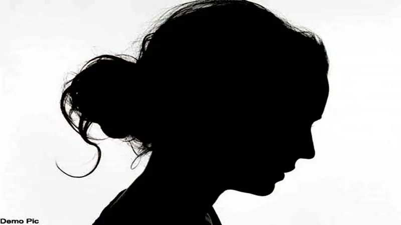हरदोई: पड़ोसी महिला पर कहर बनकर टूटा सपा नगर अध्यक्ष, लात-घूंसों से की पिटाई, केस दर्ज