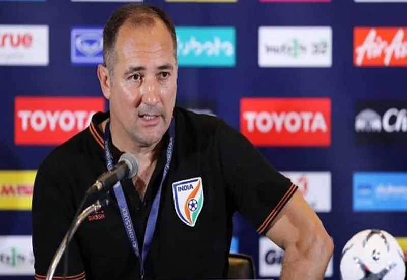 Asian Games : 'एशियाई खेलों में देश के गौरव और ध्वज के लिए लड़ेंगे', इगोर स्टिमक ने PM Modi से मांगी टूर्नामेंट में भाग लेने की अनुमति 