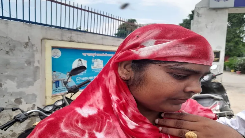  संभल: तमंचे के बल पर महिलाओं से लूटे आभूषण, दो नकाबपोश बदमाशों को पकड़ा