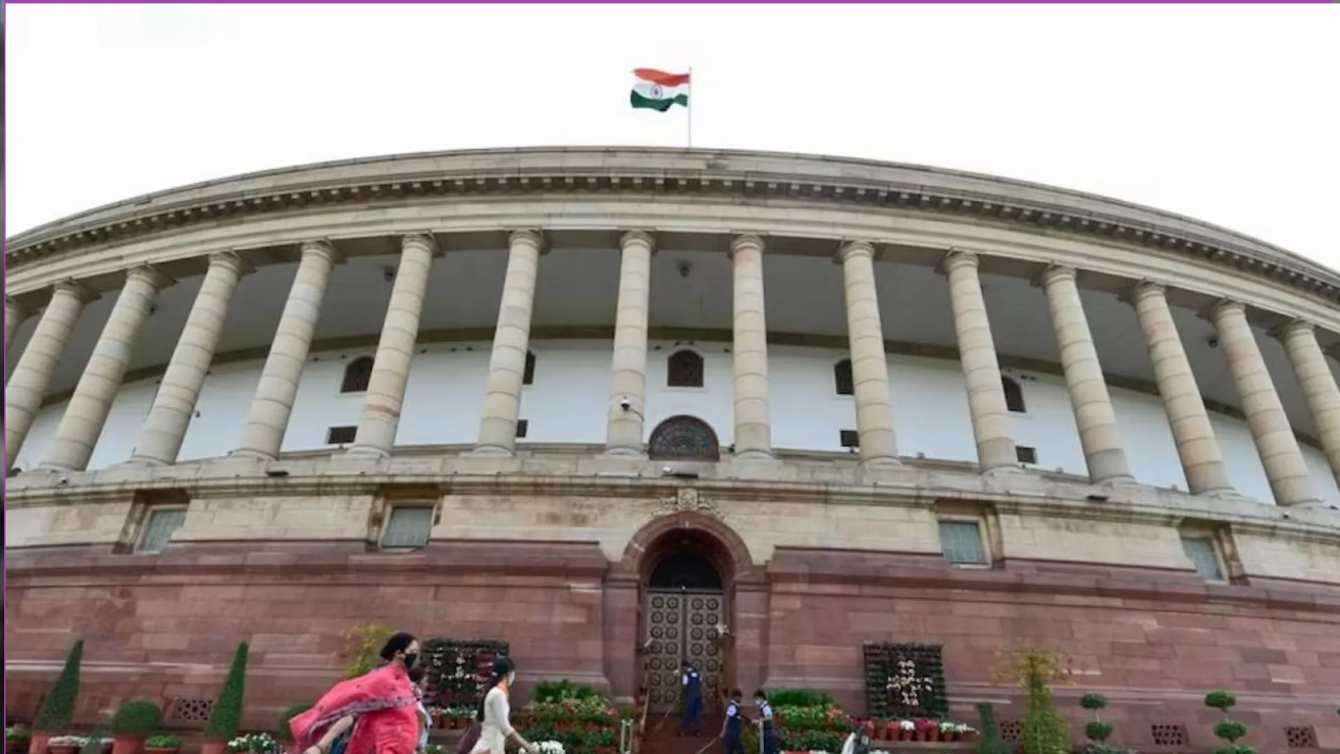 दिल्ली अध्यादेश को प्रतिस्थापित करने के लिए संसद में विधेयक लाने के प्रस्ताव को कैबिनेट की मंजूरी