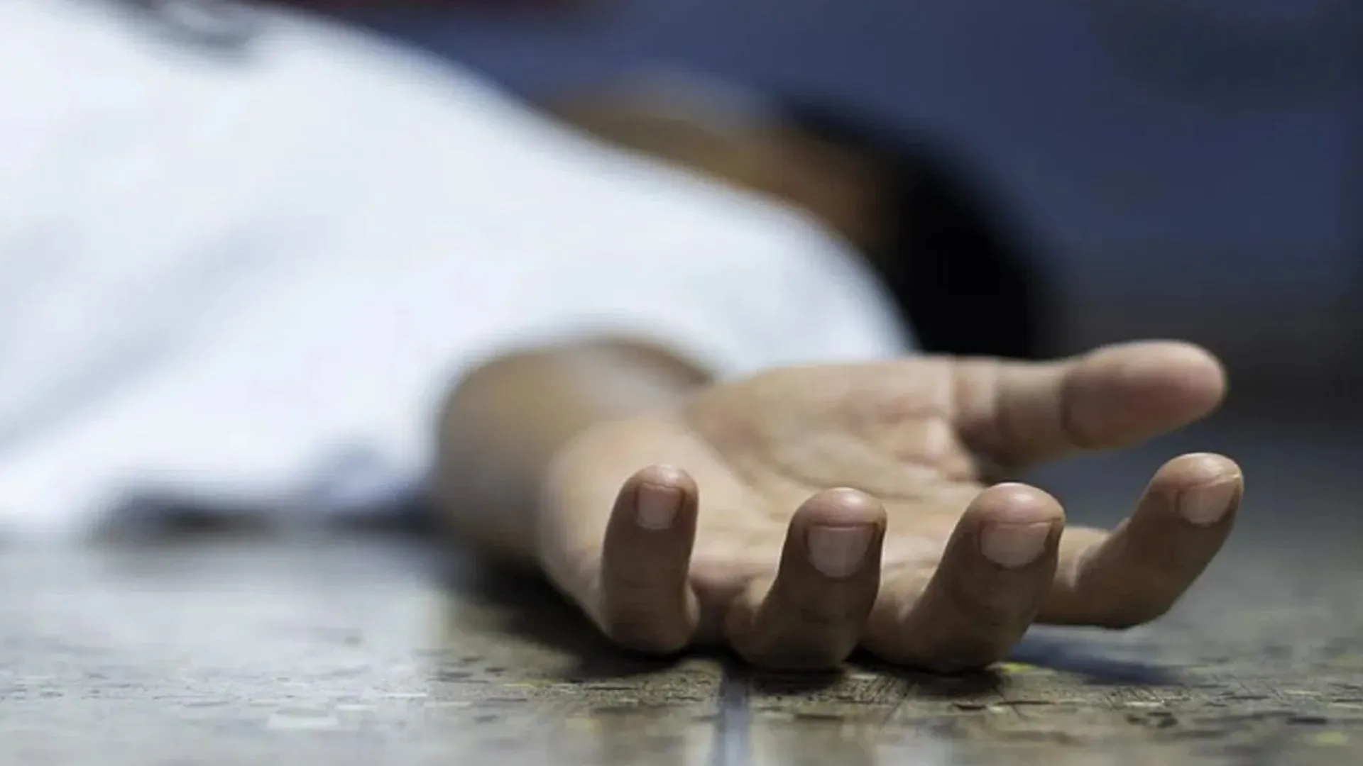 बरेली: संदिग्ध परिस्थितियों में एक होटल के पास पड़ा मिला युवक का शव, जांच में जुटी पुलिस