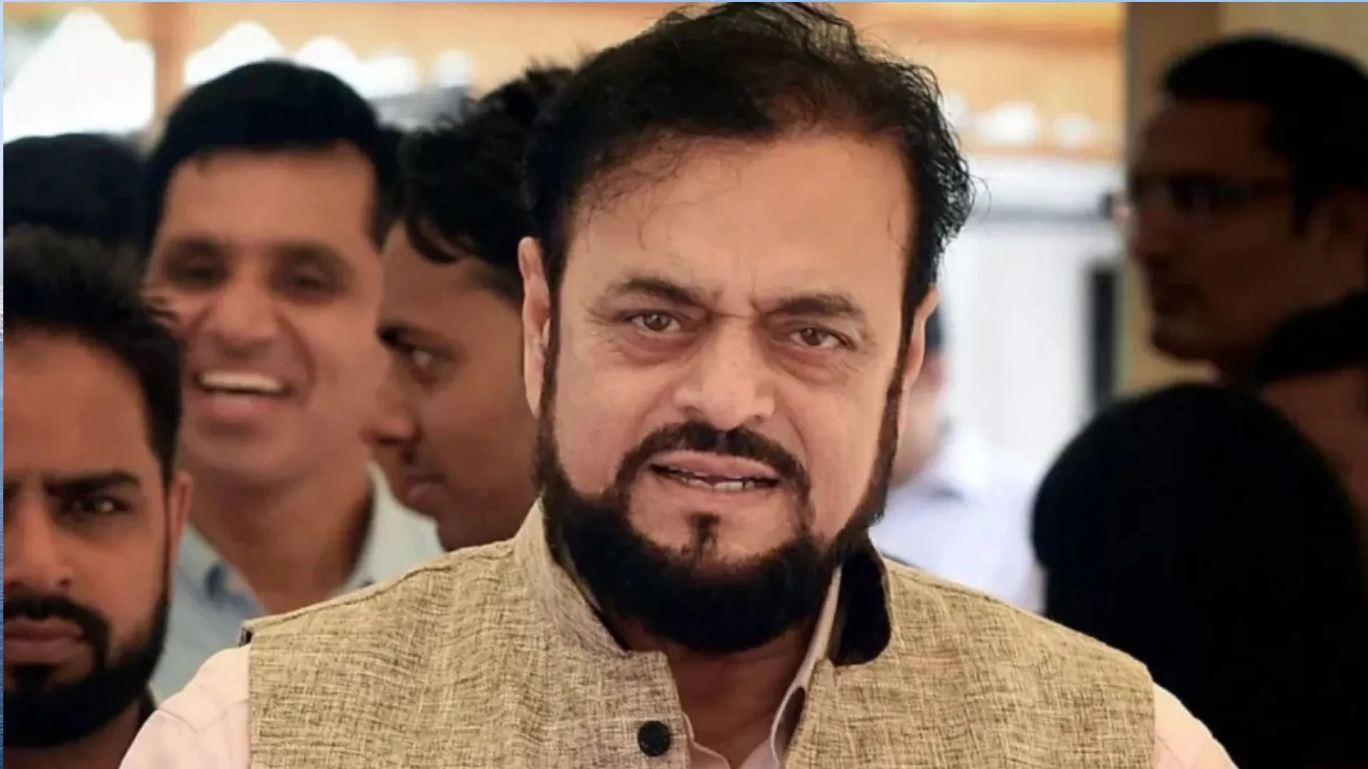 अबू आजमी के ‘वंदे मातरम’ का विरोध करने पर महाराष्ट्र विधानसभा में हंगामा, भाजपा ने उनकी निंदा की