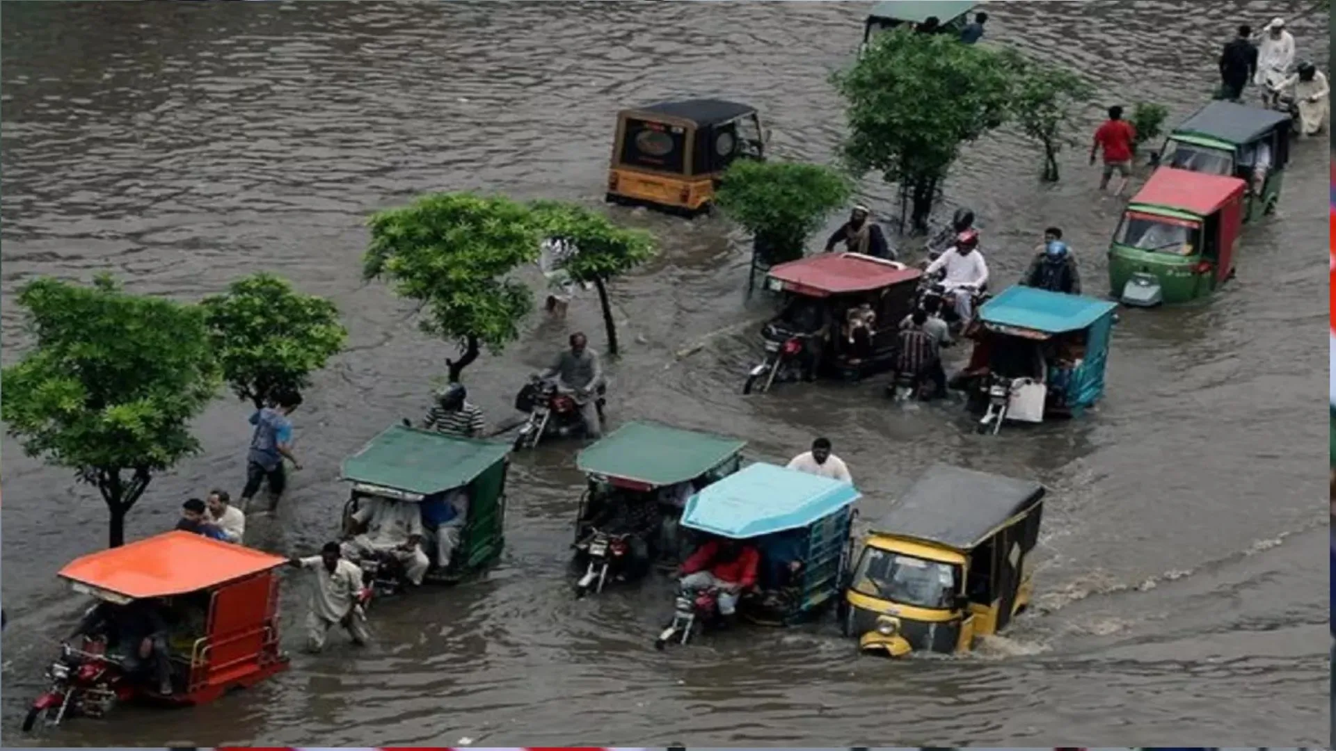 पाकिस्तान के मानसून दौर में अब तक 101 की मौत, 180 घायल 