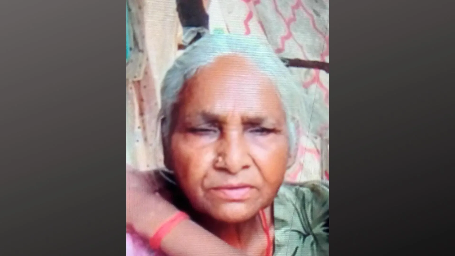 शाहजहांपुर: ऑफिसर्स कॉलोनी में वृद्धा की ईंट से कूचकर हत्या, खून से लथपथ मिला शव