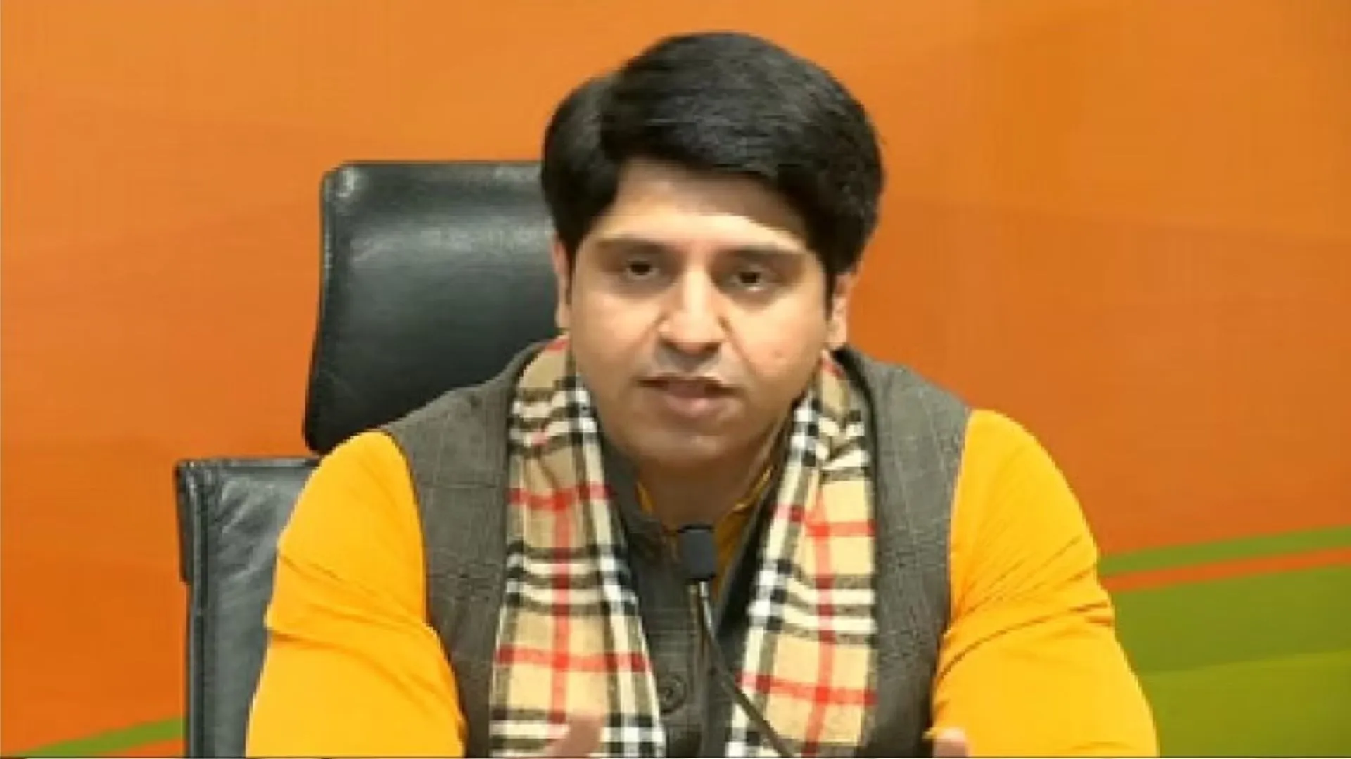 राजस्थान: भाजपा के राष्ट्रीय प्रवक्ता ने पेपरलीक और भ्रष्टाचार मामलों में प्रदेश कांग्रेस सरकार पर हमला बोला 