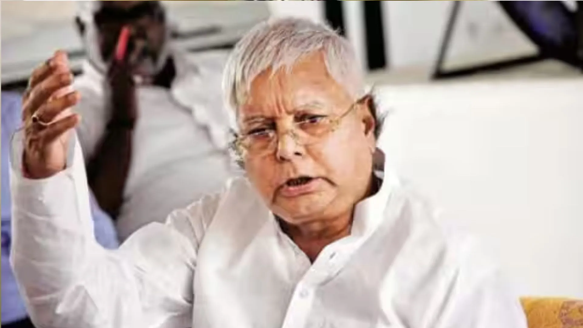 लोकसभा चुनाव हारने के बाद विदेश में बस जाएंगे मोदी : लालू प्रसाद