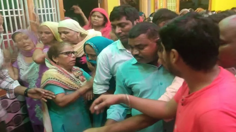 बिजनौर: गंगा जल लेने जा रहे बाइक सवार दो दोस्तों की मौत