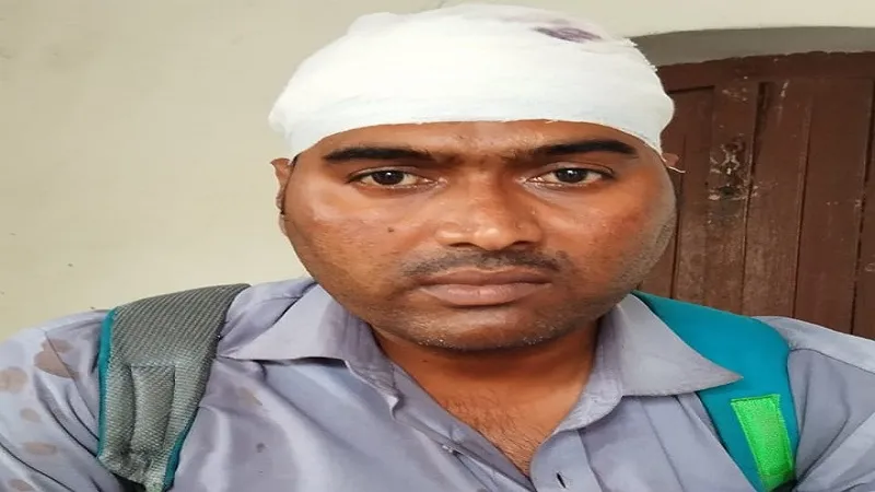 संभल: रोडवेज बस परिचालक पर धारदार हथियार से हमला, बाइक सवार ने दिल्ली जा रही बस रुकवाकर की मारपीट