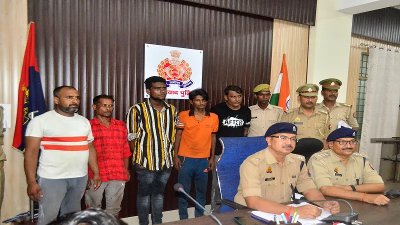 मुरादाबाद : चोरी के सात दोपहिया वाहनों संग अंतर्जनपदीय गिरोह के पांच सदस्य पकड़े