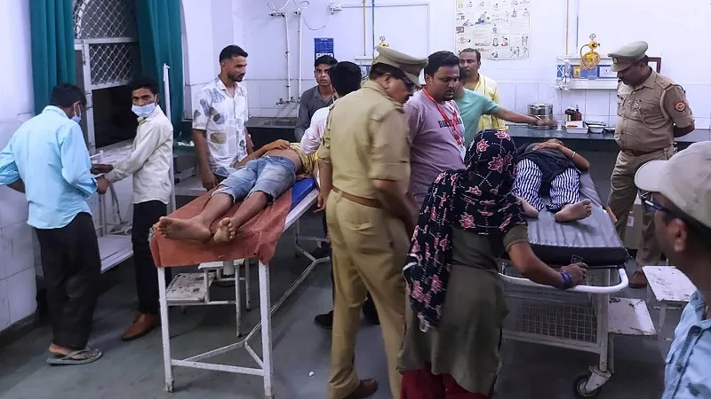 रामपुर : धान रोपाई करने गए तीन किशोरों समेत छह की हालत बिगड़ी