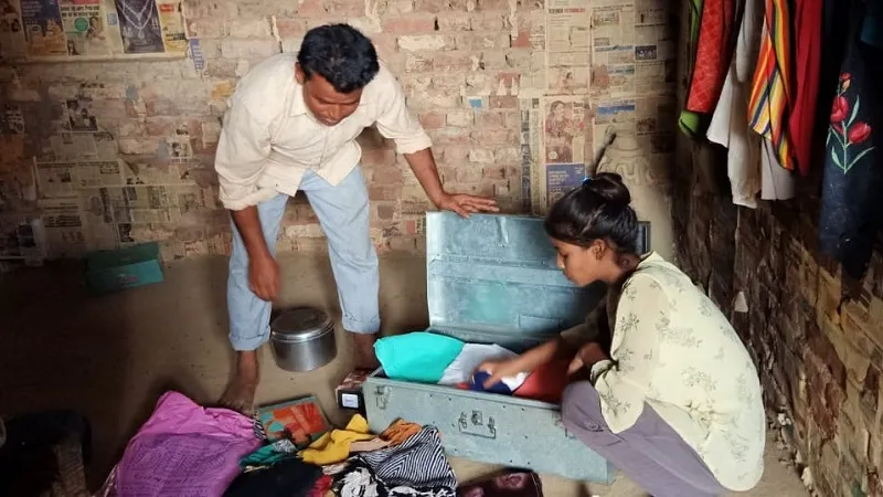 संभल: चोरों ने तीन घरों से नकदी-जेवर समेत पांच लाख का माल चुराया