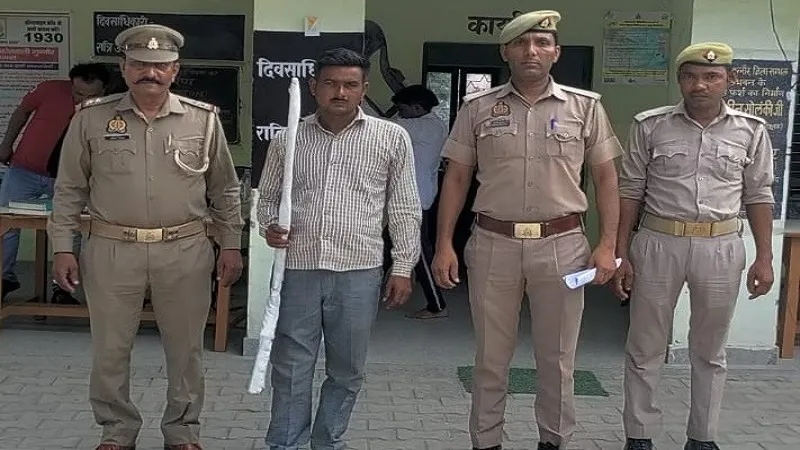 संभल : साहब बदमाश नहीं हूं, मजबूरी में खरीदकर लाया हूं राइफल, पत्नी ने जीना दुश्वार कर रखा है