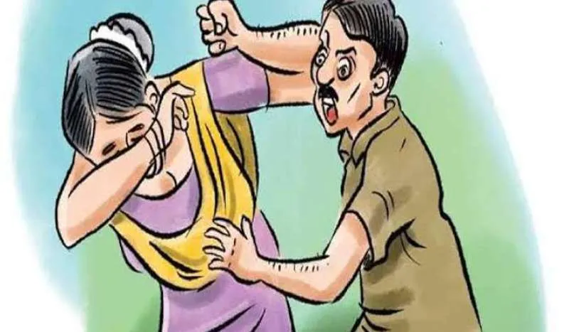 हल्द्वानी: बनभूलपुरा के दो परिवारों में विवाद, गर्भवती के पेट पर मारी लात