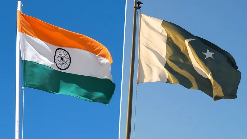 Pakistan On Rajnath Singh : रक्षा मंत्री राजनाथ सिंह के LOC पार करने वाले बयान पर भड़का पाकिस्तान, कही ये बात