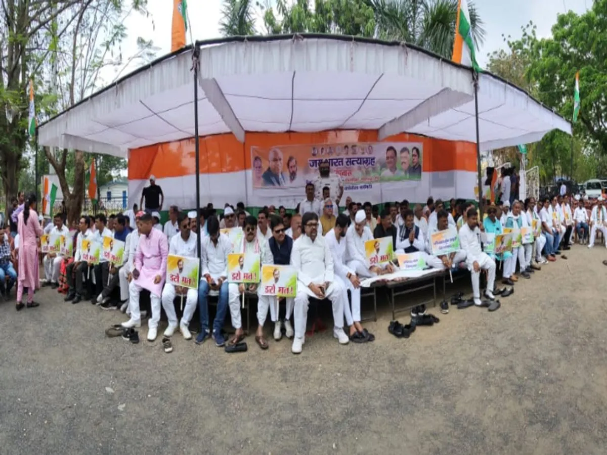 रांची: कांग्रेस ने कल मोरहाबादी और बापू वाटिका मौन सत्याग्रह कार्यक्रम किया आयोजित