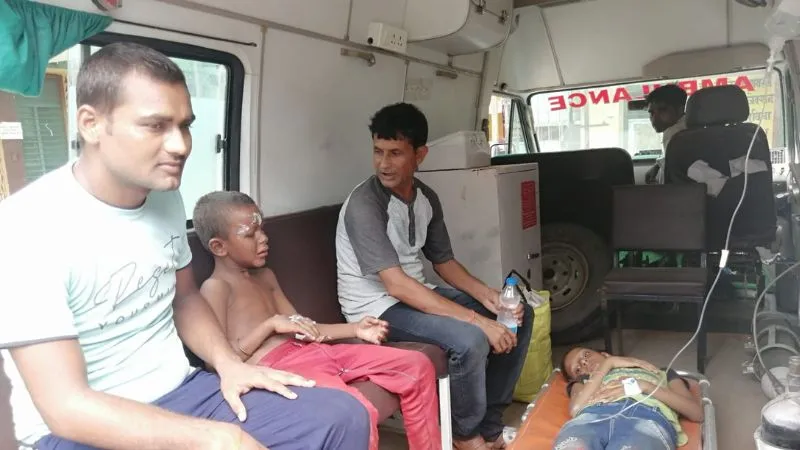 Kanpur Dehat: सिलेंडर लीकेज से महिला के कपड़ों में लगी आग, बचाने दौड़े छह लोग झुलसे, डेढ़ घंटे तड़पते रहे, फिर हुआ ये सब