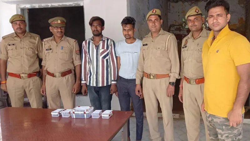 Kanpur News : ताबड़तोड़ लूट की घटनाओं के बाद जागी पुलिस, दो आरोपी गिरफ्तार, इतनी चेन लूट की वारदात कबूली