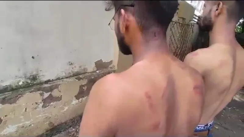 कानपुर: हेड कांस्टेबल ने मेडिकल छात्रों को बर्बातापूर्वक पीटा, लाइन हाजिर