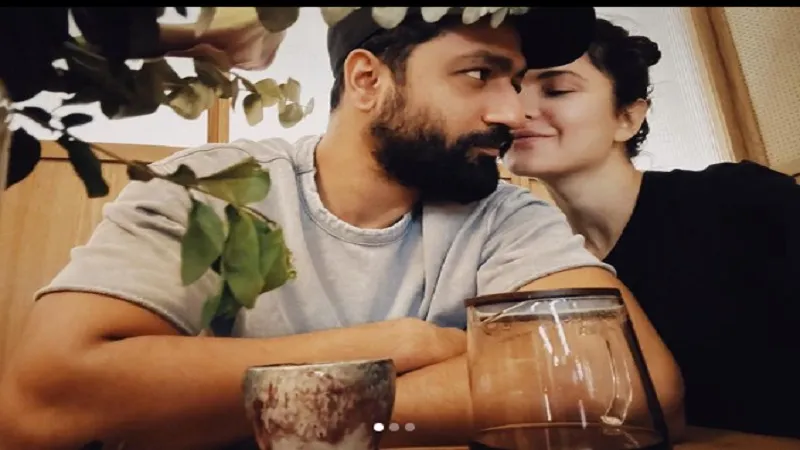 Katrina Kaif ने शेयर की Vicky Kaushal के साथ फोटो, कॉफी-पैनकेक का लुत्फ उठाता दिखा कपल