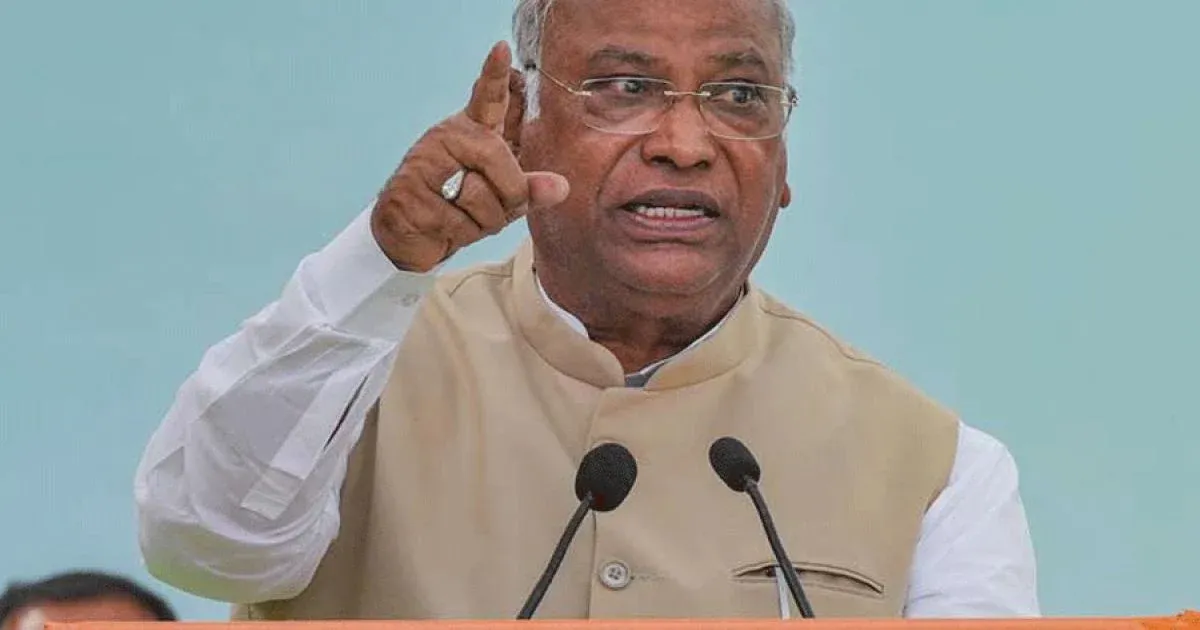 कांग्रेस ने कहा- बारिश प्रभावित राज्यों को दी जाए ‘पीएम केयर’ कोष से सहायता 