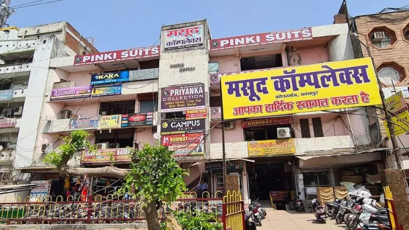 Kanpur: दिल्ली से नहीं आएंगी मशीनें, लोकल ठेकेदार करेगा काम, एआर टॉवर और मसूद कांप्लेक्स को गिराने का मामला