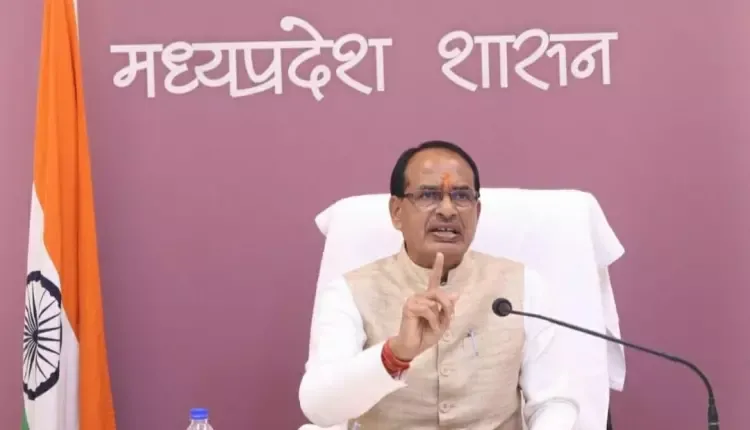 CM शिवराज सिंह का चुनावी दाव- पंचायत पदाधिकारियों के मानदेय में होगी तीन गुना वृद्धि 