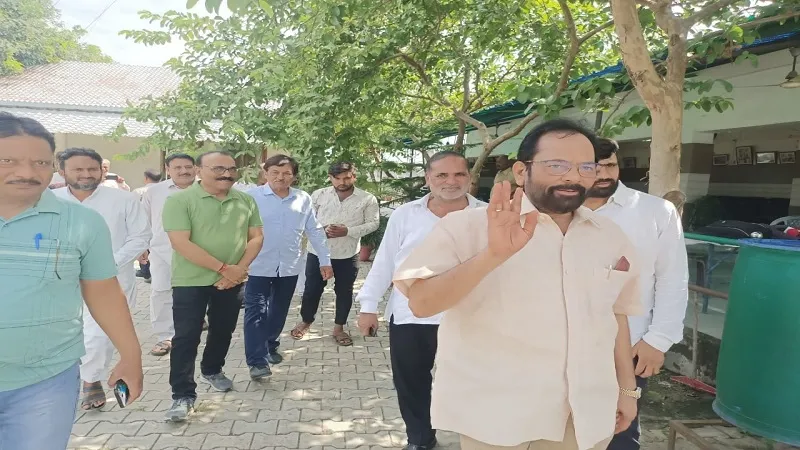 शासन से शासक और सुशासन से बनती है शख्सियत: मुख्तार अब्बास नकवी