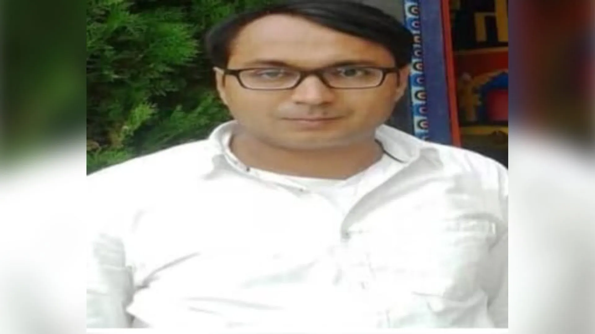 शाहजहांपुर: शासन ने एडीएम वित्त को हटाया, किया प्रतीक्षारत