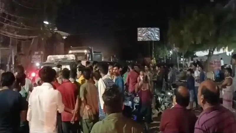 अयोध्या: टूटा सब्र का बांध, क्षुब्ध जनता ने किया घंटों रामपथ जाम, पुलिस के छूटे पसीने