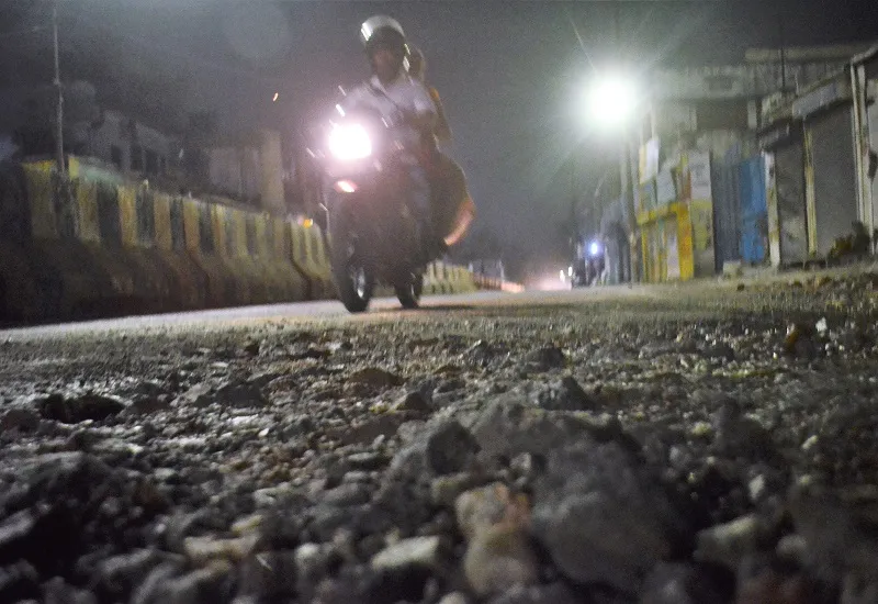 मुरादाबाद : सिस्टम पर सवाल...हरिद्वार मार्ग के गड्ढे बनेंगे कांवड़ यात्रियों के लिए परेशानी का सबब