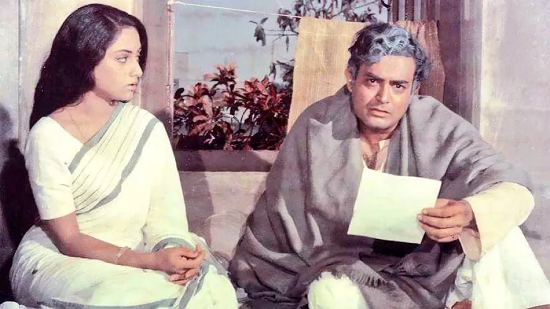 Sanjeev Kumar Birthday:  'शोले' में जया भादुडी के ससुर का किरदार निभाने से भी नहीं हिचकिचाए संजीव, दर्शकों के दिलों में बनाई खास पहचान 