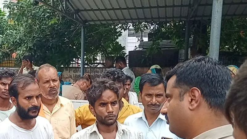 Unnao News : फंदे से लटका मिला नवविवाहिता का शव, छह माह पूर्व हुई थी शादी, मायके पक्ष ने हत्या के आरोप लगाए