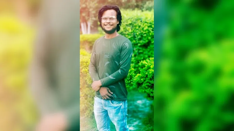 Unnao News : युवक ने फांसी लगाकर दी जान, भाभी ने दरवाजा खुलवाने का किया प्रयास, नजारा देख उड़ गए होश